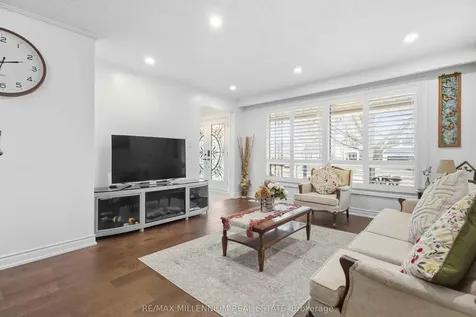 204A Bellamy Road N Toronto ON M1J 2L6