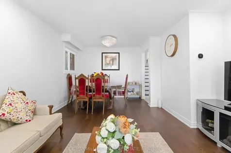 204A Bellamy Road N Toronto ON M1J 2L6