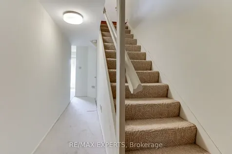 1655 Geta Circle Pickering ON L1V 3B5