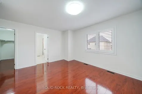 22 Tait Crescent Clarington ON L1C 7G7