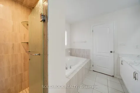 22 Tait Crescent Clarington ON L1C 7G7