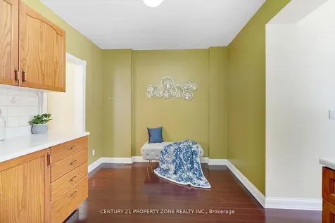 97 Sparkhall Avenue Toronto ON M4K 1G7