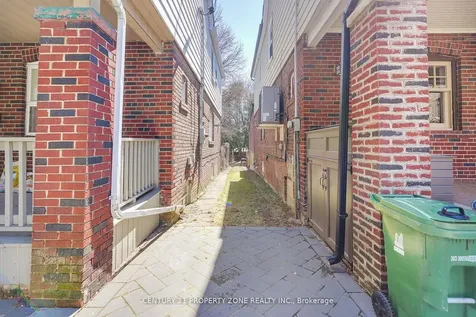 97 Sparkhall Avenue Toronto ON M4K 1G7