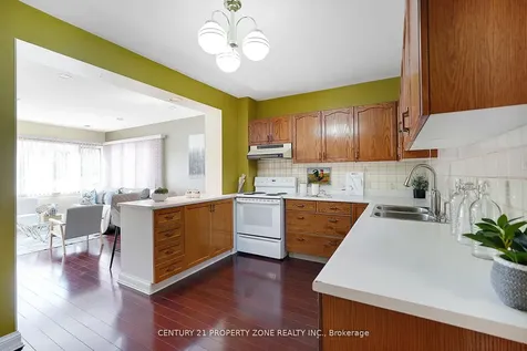 97 Sparkhall Avenue Toronto ON M4K 1G7