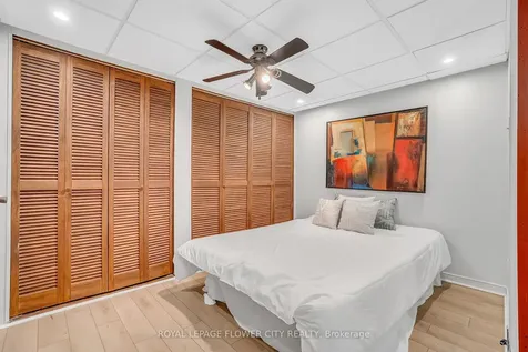 611 Harriet Street Whitby ON L1N 1L4
