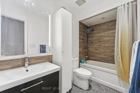 141 Sandown Avenue Toronto ON M1N 3W6
