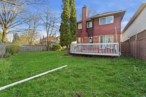 141 Sandown Avenue Toronto ON M1N 3W6