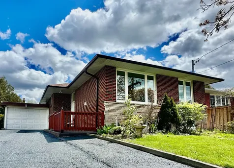 9 Faraday Drive Toronto ON M1H 2R9