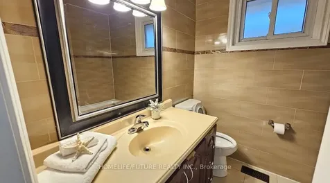 9 Faraday Drive Toronto ON M1H 2R9