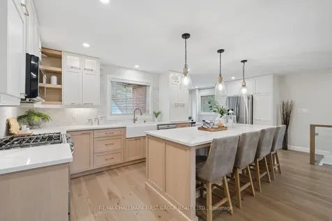 315 Balsam Street Scugog ON L9L 1M4