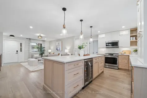 315 Balsam Street Scugog ON L9L 1M4