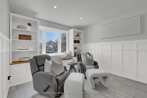 159 Sandringham Drive Clarington ON L1E 2G6
