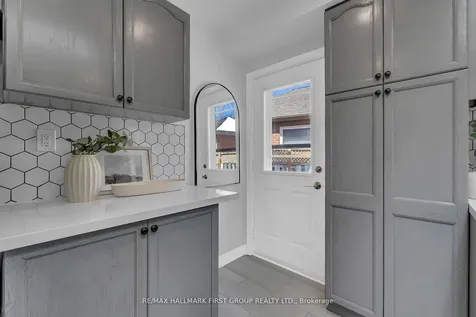159 Sandringham Drive Clarington ON L1E 2G6