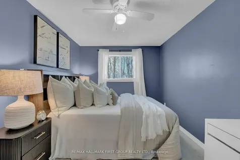 159 Sandringham Drive Clarington ON L1E 2G6