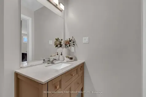159 Sandringham Drive Clarington ON L1E 2G6