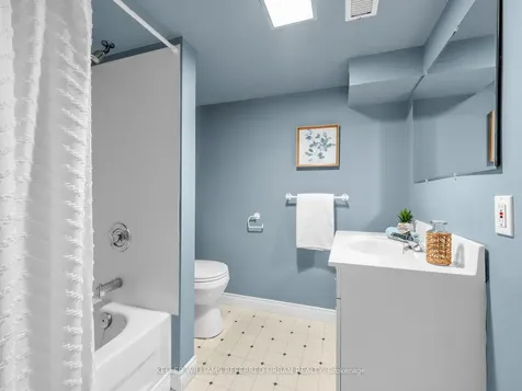 145 Oakcrest Avenue Toronto ON M4C 1B8