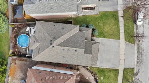 116 Hibbard Drive Ajax ON L1Z 1J8