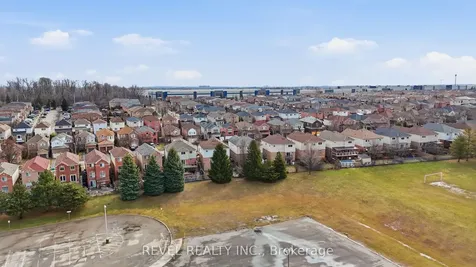 116 Hibbard Drive Ajax ON L1Z 1J8