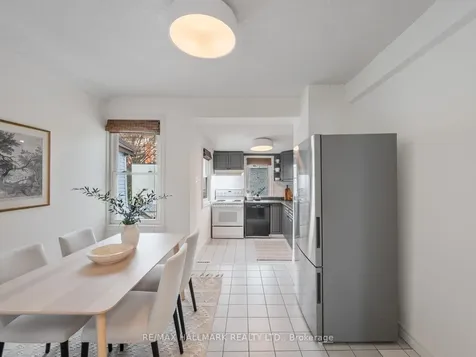 797 Carlaw Avenue Toronto ON M4K 3L1