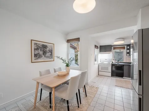 797 Carlaw Avenue Toronto ON M4K 3L1