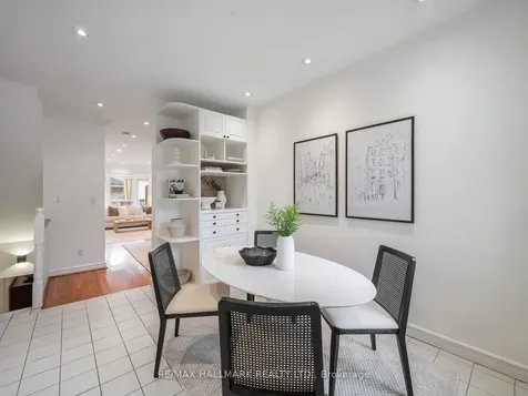 797 Carlaw Avenue Toronto ON M4K 3L1