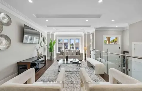 59A Bexhill Avenue Toronto ON M1L 3B7