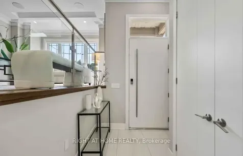 59A Bexhill Avenue Toronto ON M1L 3B7