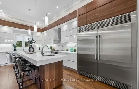 59A Bexhill Avenue Toronto ON M1L 3B7