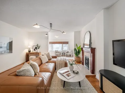 797 Carlaw Avenue Toronto ON M4K 3L1