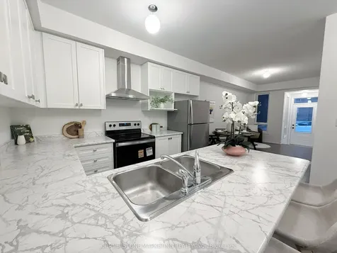 1254 Elizabeth Mackenzie Drive Pickering ON L1V 2P8