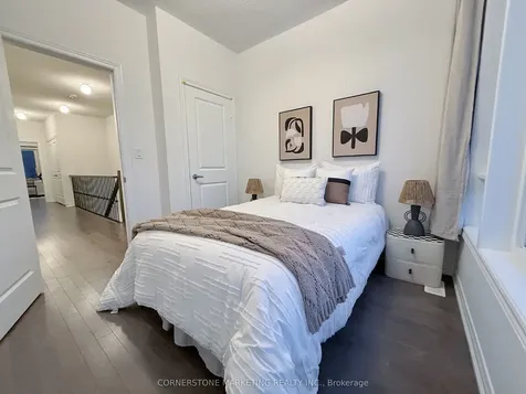 1254 Elizabeth Mackenzie Drive Pickering ON L1V 2P8