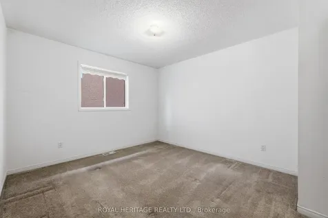 19 Fitzpatrick Court Whitby ON L1M 2G9