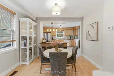 216 Burns Street W Whitby ON L1N 1J9