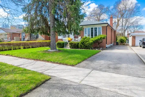 32 Beacon Road Toronto ON M1P 1G7