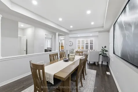 215 Ronald Hooper Avenue Clarington ON L1C 7E1