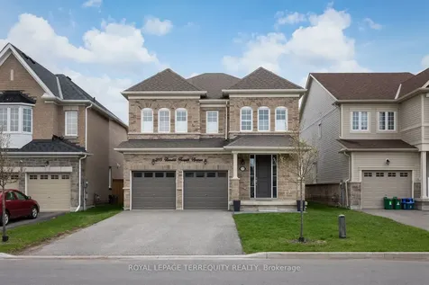 215 Ronald Hooper Avenue Clarington ON L1C 7E1