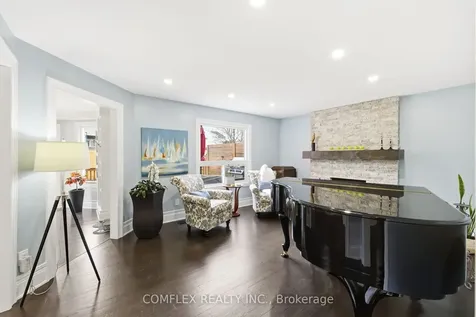 119 Robert Adams Drive Clarington ON L1E 2C4