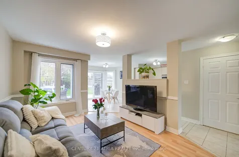 7 Whitewater Street Whitby ON L1R 2S9