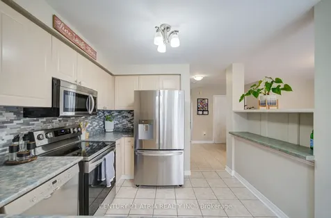 7 Whitewater Street Whitby ON L1R 2S9