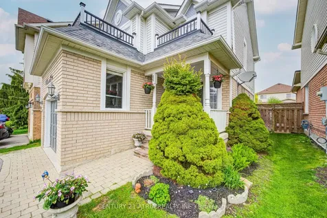 7 Whitewater Street Whitby ON L1R 2S9