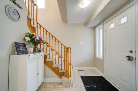 7 Whitewater Street Whitby ON L1R 2S9