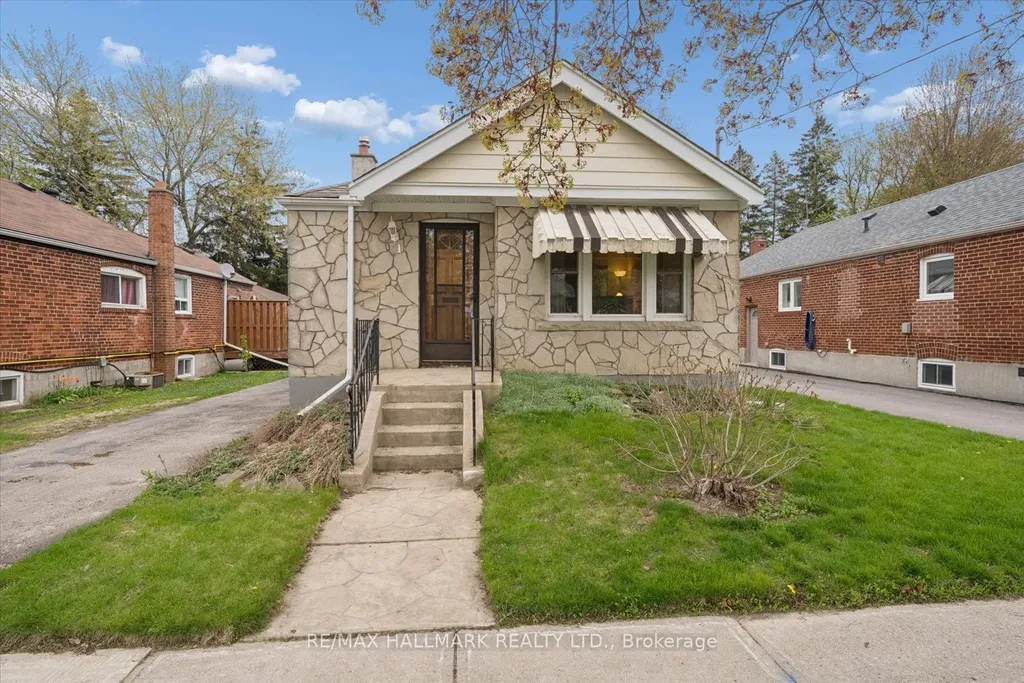 51 Bertha Avenue Toronto ON M1L 3M1