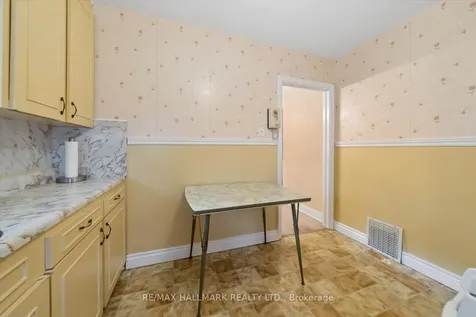 51 Bertha Avenue Toronto ON M1L 3M1