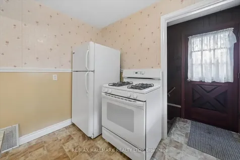 51 Bertha Avenue Toronto ON M1L 3M1