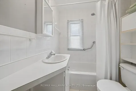 51 Bertha Avenue Toronto ON M1L 3M1