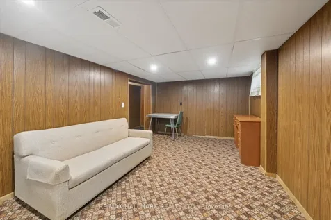 51 Bertha Avenue Toronto ON M1L 3M1