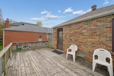 51 Bertha Avenue Toronto ON M1L 3M1