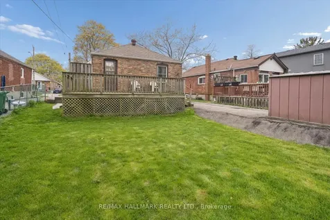51 Bertha Avenue Toronto ON M1L 3M1