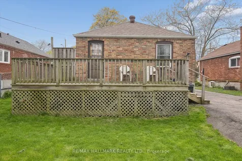 51 Bertha Avenue Toronto ON M1L 3M1