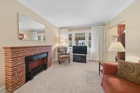 51 Bertha Avenue Toronto ON M1L 3M1